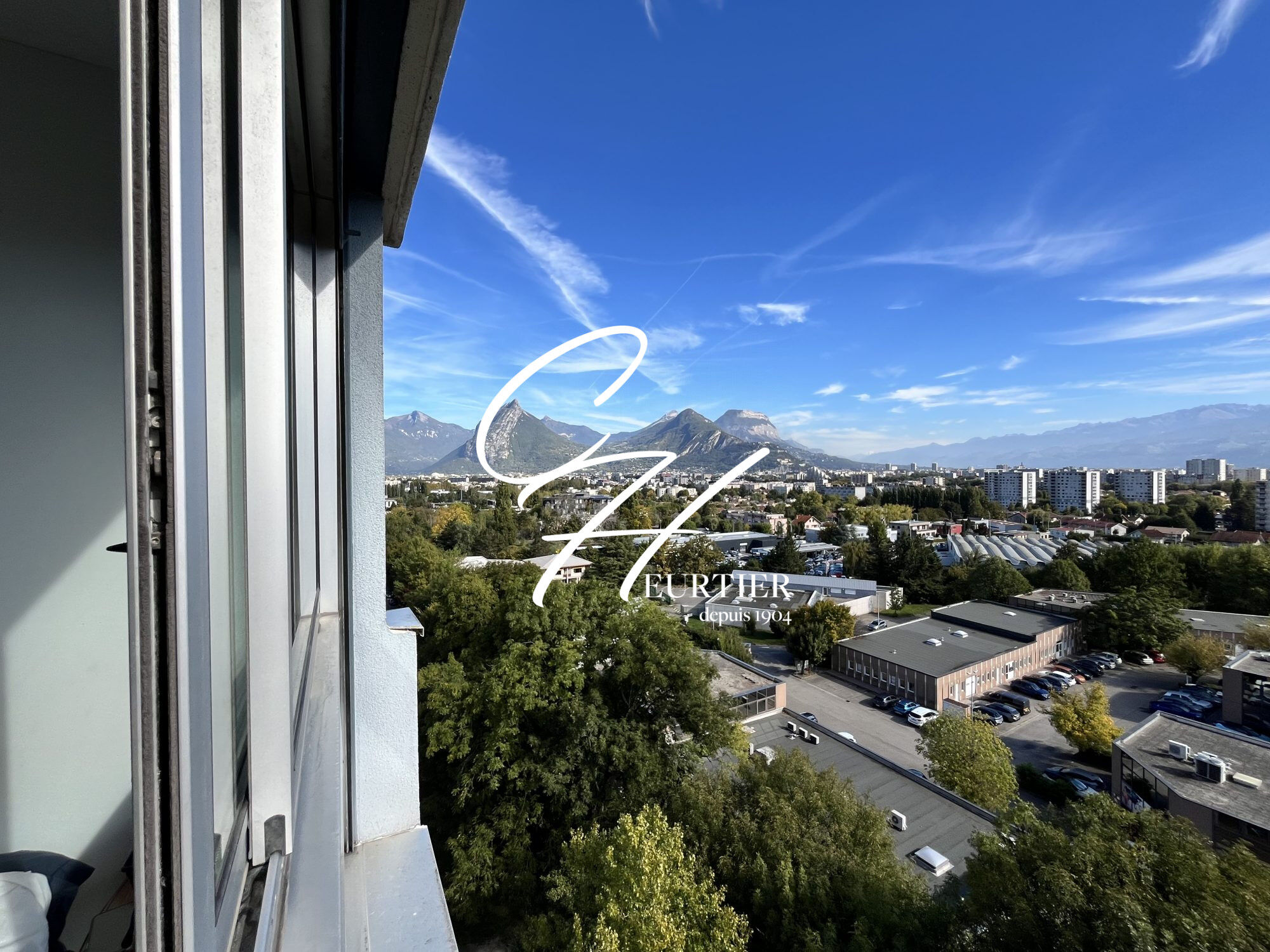 Appartement  T2 à vendre Seyssinet-Pariset 38170