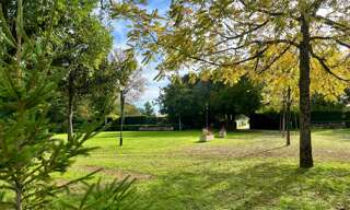 Terrain  427 m² à vendre à Saint-Georges-du-Bois (17700)