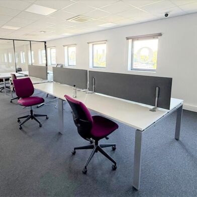 Bureau 3 pièces 274800 €