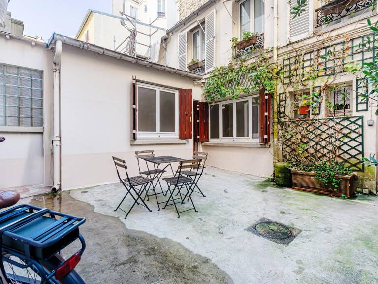 2 pièces en rez-de-cour calme et lumineux — photo 1
