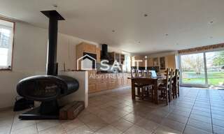 Maison 4 Pièces 213 m² à vendre à Corveissiat (01250)