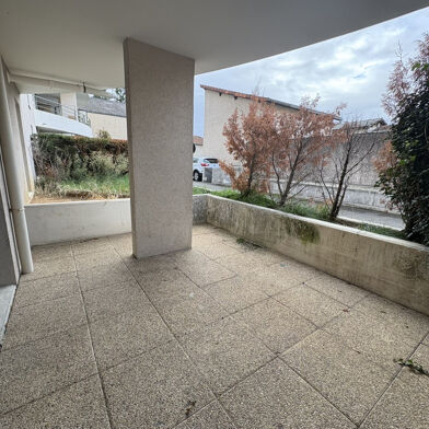Appartement 2 pièces 710 €