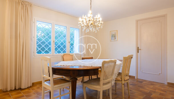 Villa / Maison 6 pièces  à vendre Garde (La) 83130