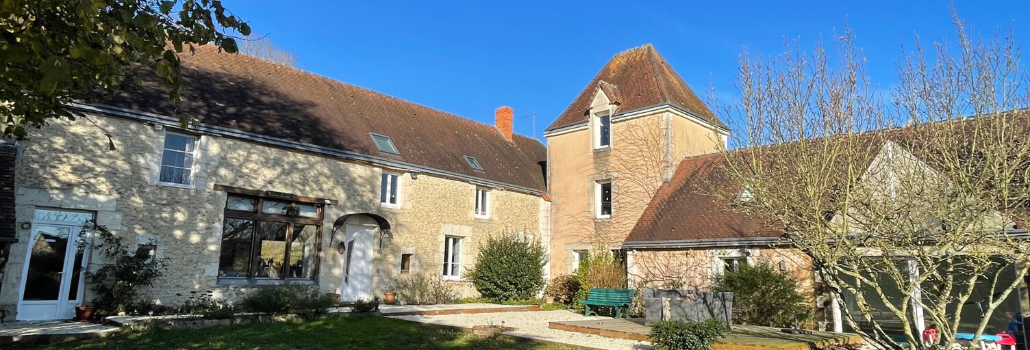 Maison 11 Pièces 230 m² à vendre à Mortagne-au-Perche (61400)