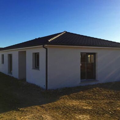 Maison 4 pièces 800 €