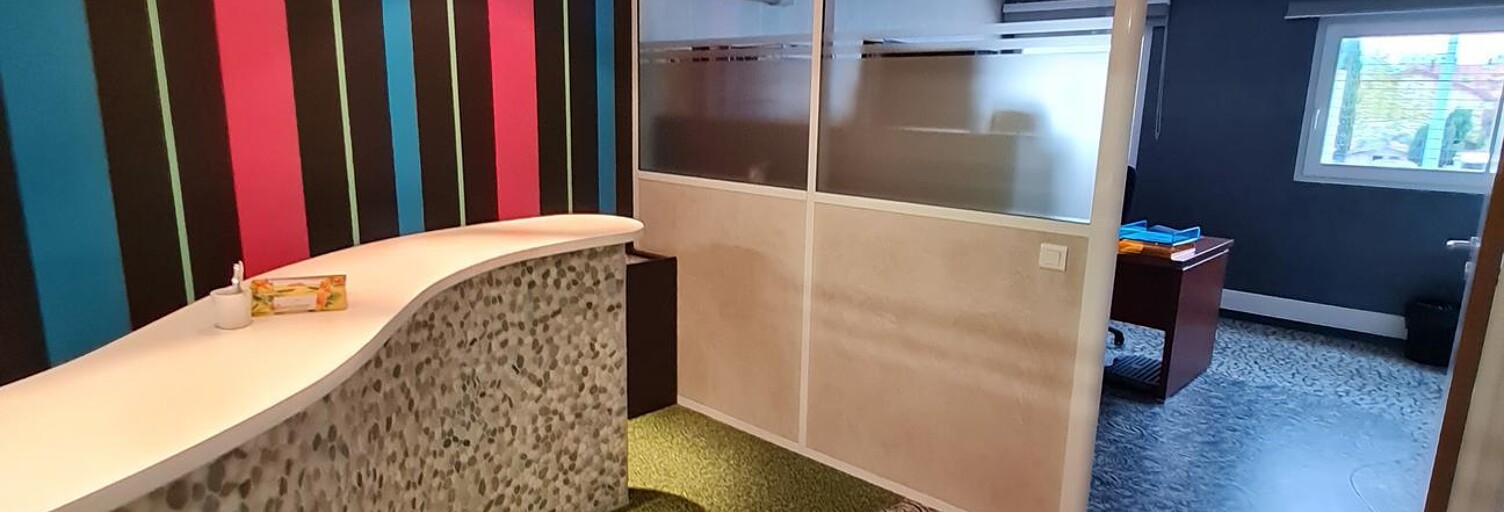 Commerce  135 m² à louer à Échirolles (38130)