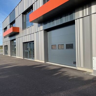 Commerce  369460 €