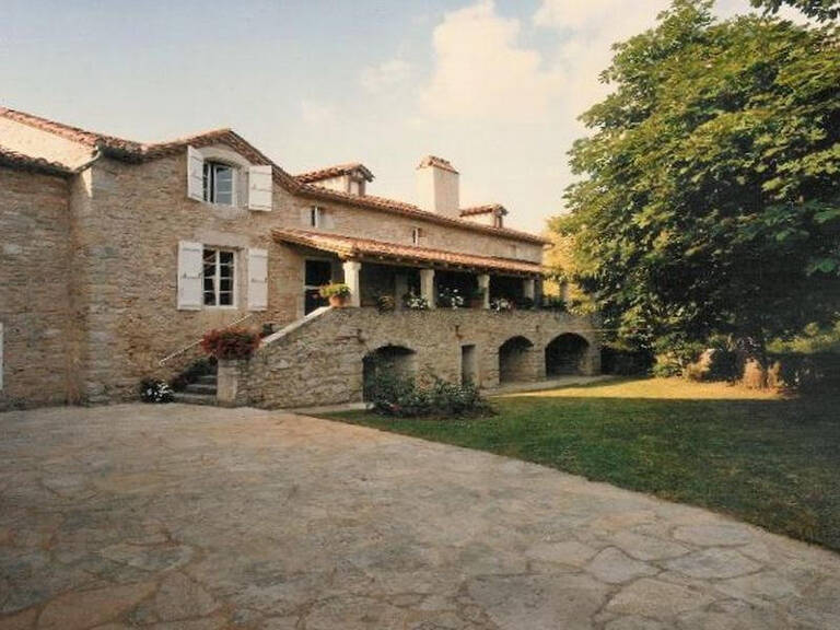 BELLE PROPRIETE EN PIERRE IDEAL GITE OU MAISON DE FAMILLE — photo 1