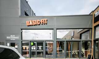 Commerce  3106 m² à vendre à Marignane (13700)