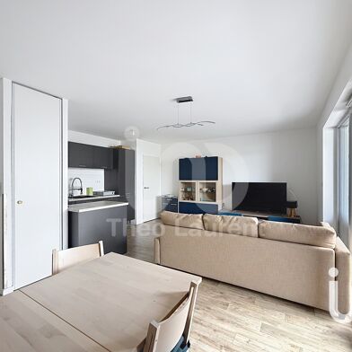 Appartement 3 pièces 220000 €