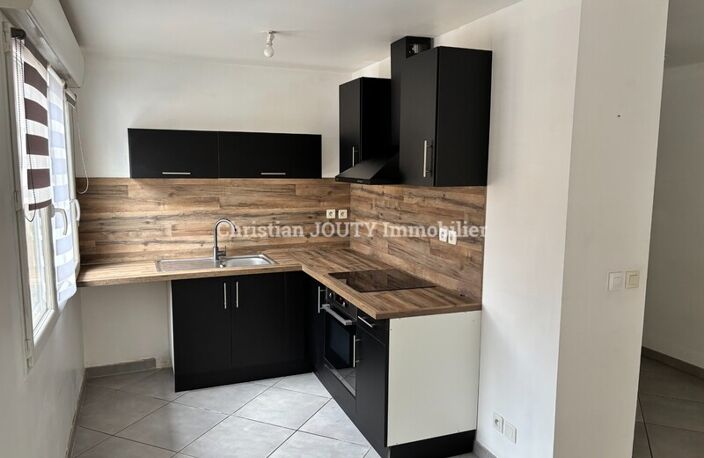 Duplex — photo 2