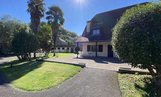 Maison 9 Pièces 264 m² à vendre à Laroin (64110)