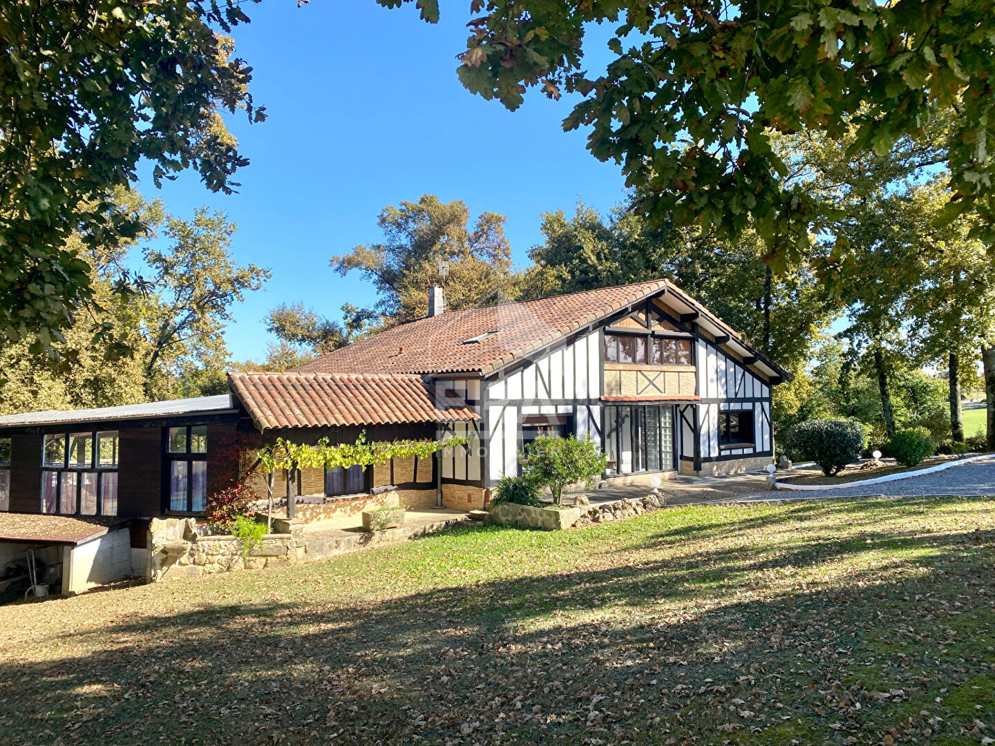 Villa / Maison  T5 à vendre Arzacq-Arraziguet 64410