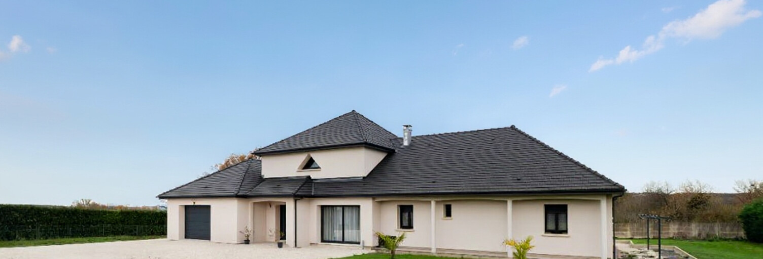 Maison 6 Pièces 252 m² à vendre à Escamps (89240)