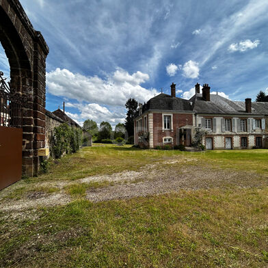 Maison 12 pièces 386900 €