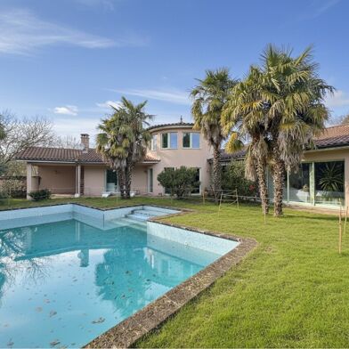 Maison 5 pièces 353000 €