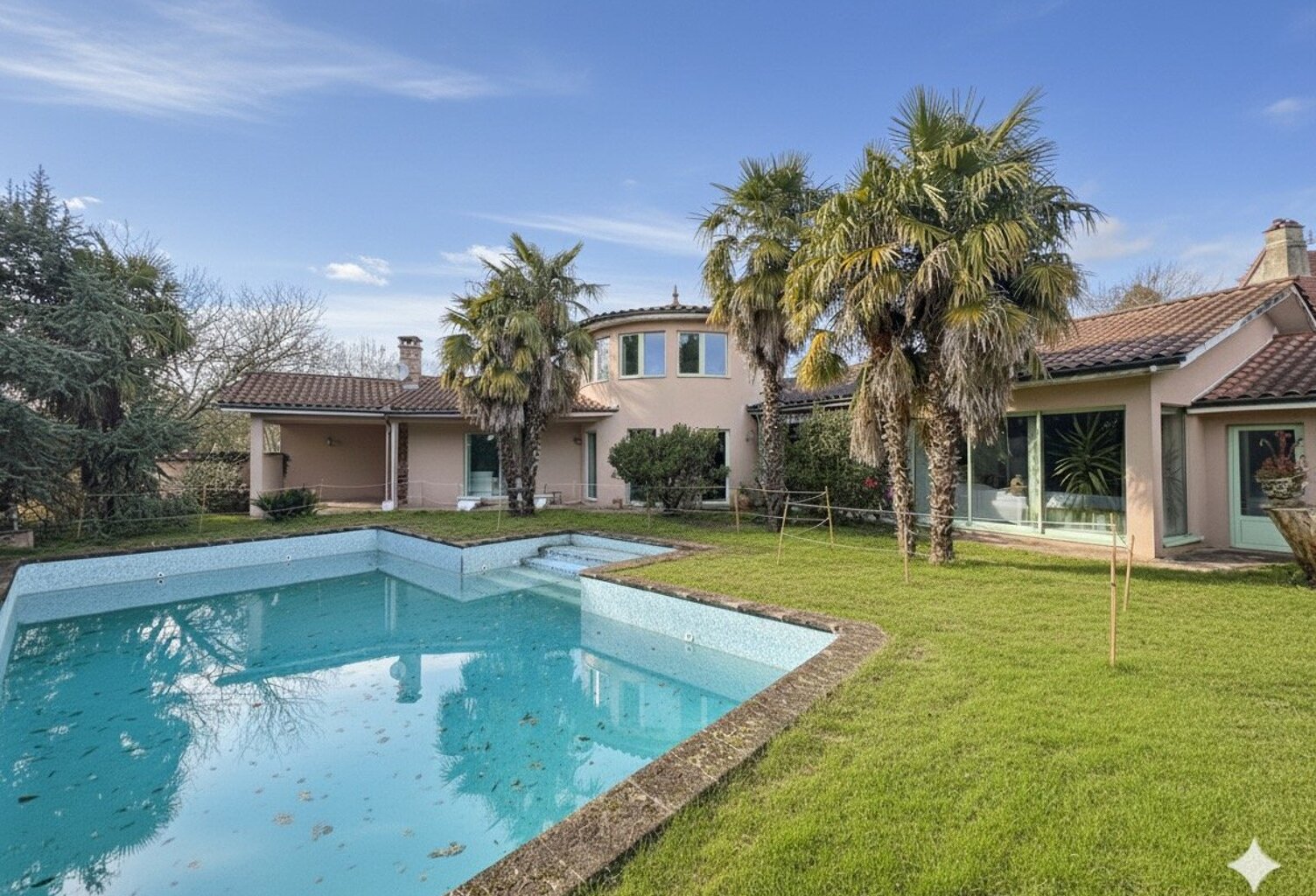 Maison — photo 1