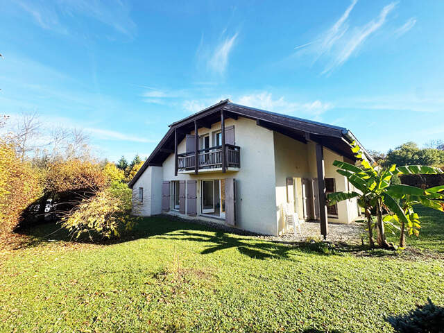 Maison La Roche Sur Foron 5 pièce(s) 132 m2 — photo du bien