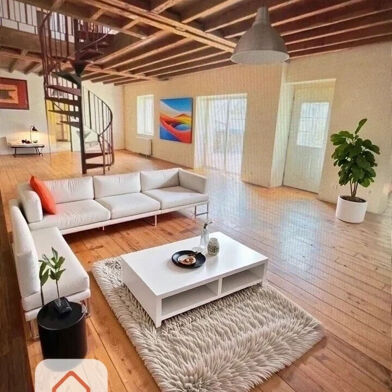 Maison 9 pièces 270000 €