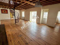 Entre Guignicourt et St Erme : Maison en pierres : 7 chambres - Grange - Garage — photo 4