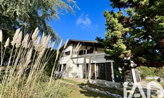 Maison 8 Pièces 190 m² à vendre à Ychoux (40160)