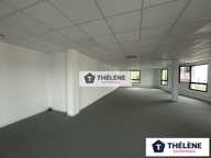 MIXTE ACTIVITES-BUREAUX à LOUER — photo 2