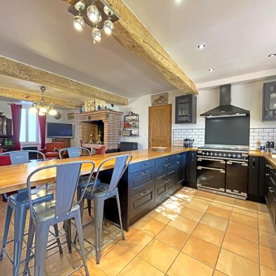 Maison 8 pièces 550000 €