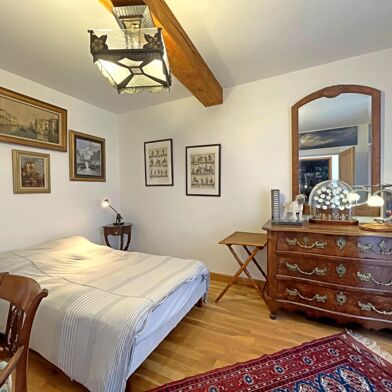 Maison 8 pièces 550000 €