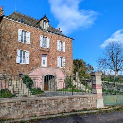 Maison 8 pièces 245000 €