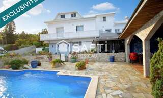 Maison 10 Pièces 206 m² à vendre à Petite-Île (97429)