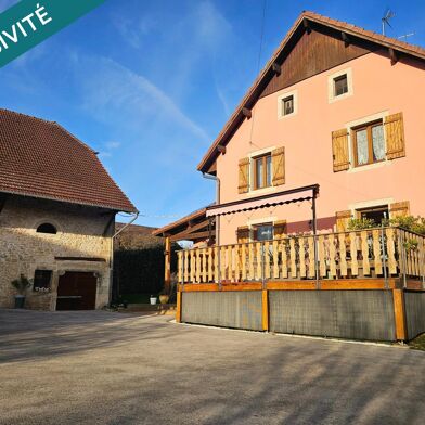 Maison 6 pièces 392000 €