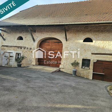 Maison 6 pièces 392000 €