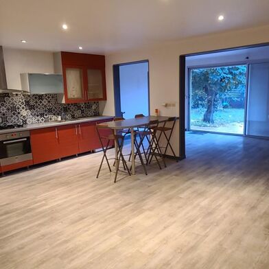 Maison 7 pièces 270000 €