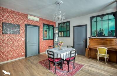 Pavillon de 8 pièces principales — photo du bien