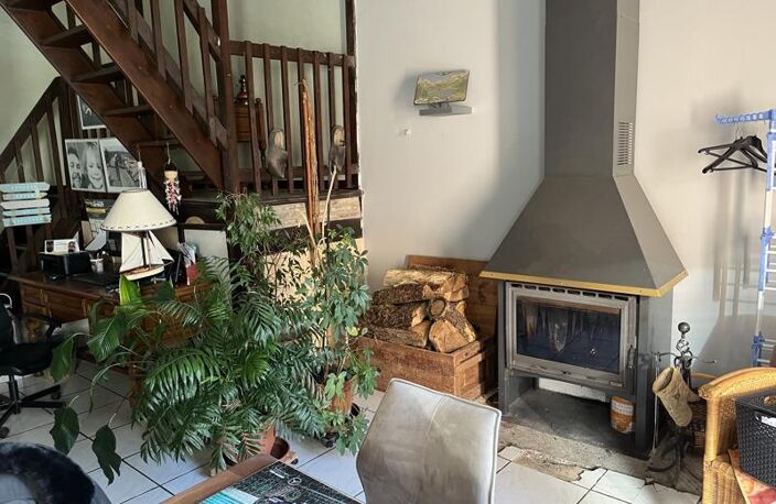 Vente maison 6 pièces 136 m² Châteaumeillant (18370) — photo 2