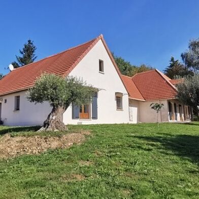 Maison 7 pièces 337920 €