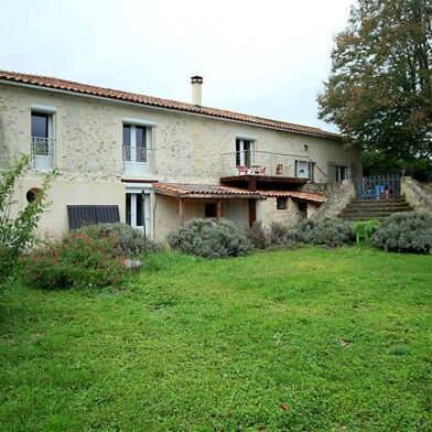 Maison 7 pièces 296520 €