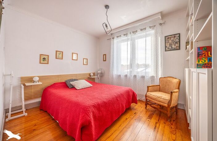 Maison de ville de 7 pièces principales — photo 2