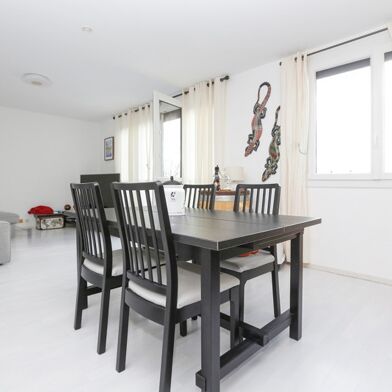 Appartement 4 pièces 122912 €