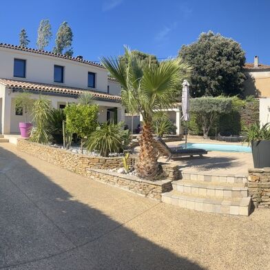 Maison 8 pièces 845000 €