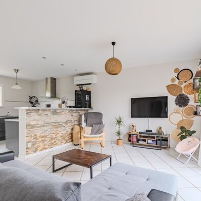 Maison 5 pièces 231440 €