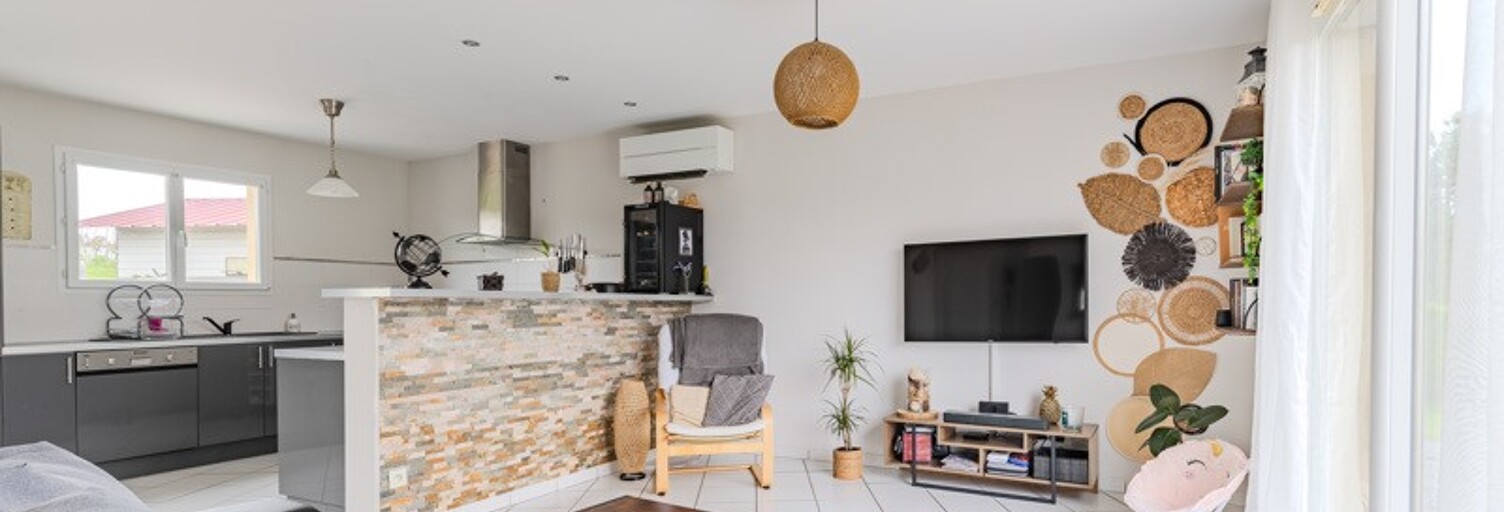 Maison 5 Pièces 110 m² à vendre à Mauriac (33540)