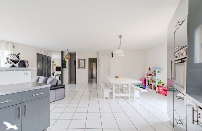 Contemporaine de 5 pièces principales — photo 3