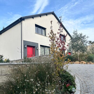 Maison 8 pièces 717500 €