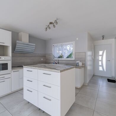 Maison 3 pièces 263950 €