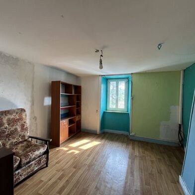 Maison 5 pièces 70876 €