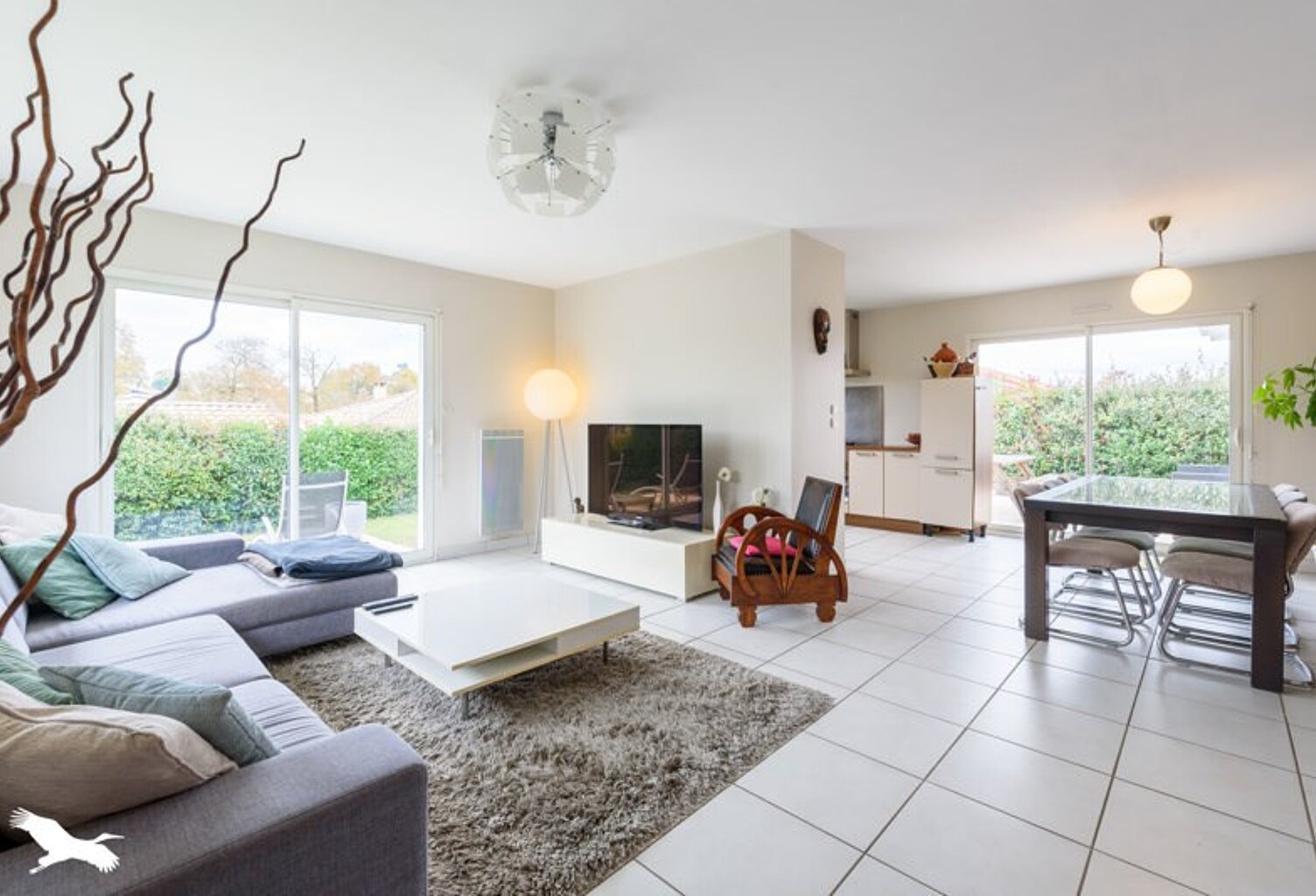 Contemporaine de 5 pièces principales — photo 1