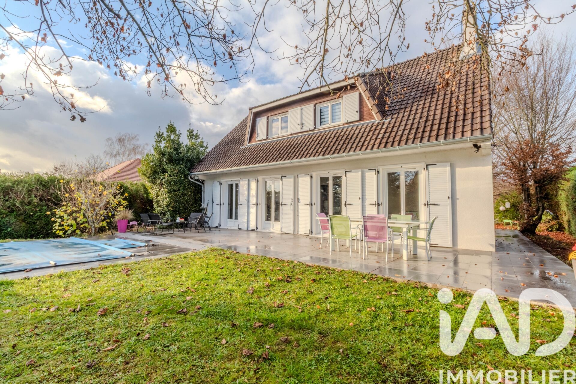 Montigny-sur-Loing - 158m² - 6p. - 4ch.
