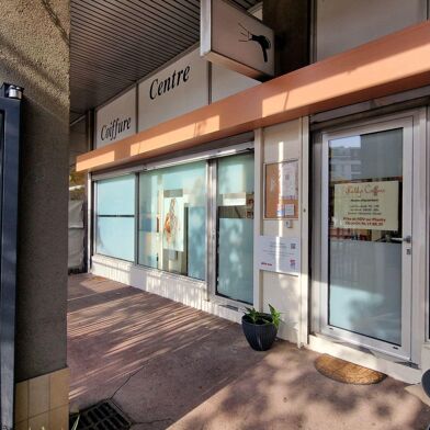 Commerce  110000 €