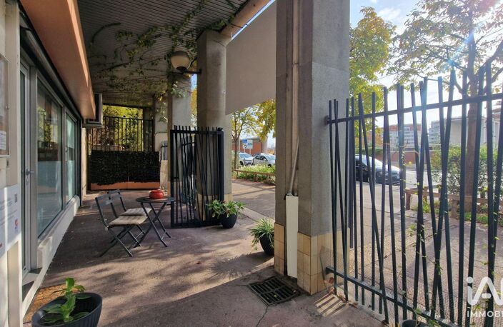 Vente Boutique/Local commercial 37 m&sup2; — photo 3